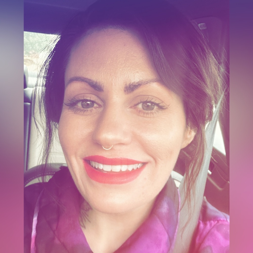 Meet your Posher, Vanessa